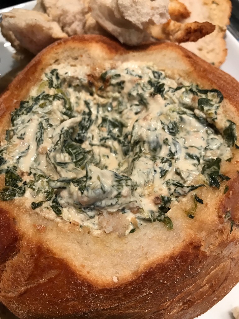 Spinach cob loaf dip